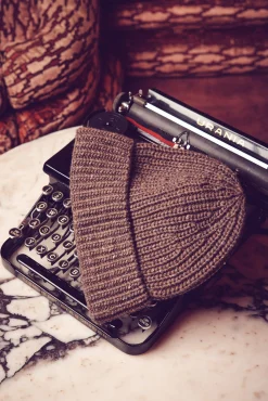 Maison 123 Bonnets>Bonnet en laine VADIM TAUPE FONCE