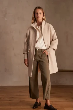 Maison 123 Manteaux Longs|Manteaux En Laine>Manteau en laine MAGDA Produit labellisé We Care mettant en avant l'utilisation de matières plus responsables et la valorisation de la production locale BEIGE