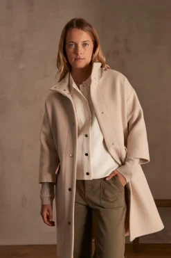 Maison 123 Manteaux Longs|Manteaux En Laine>Manteau en laine MAGDA Produit labellisé We Care mettant en avant l'utilisation de matières plus responsables et la valorisation de la production locale BEIGE