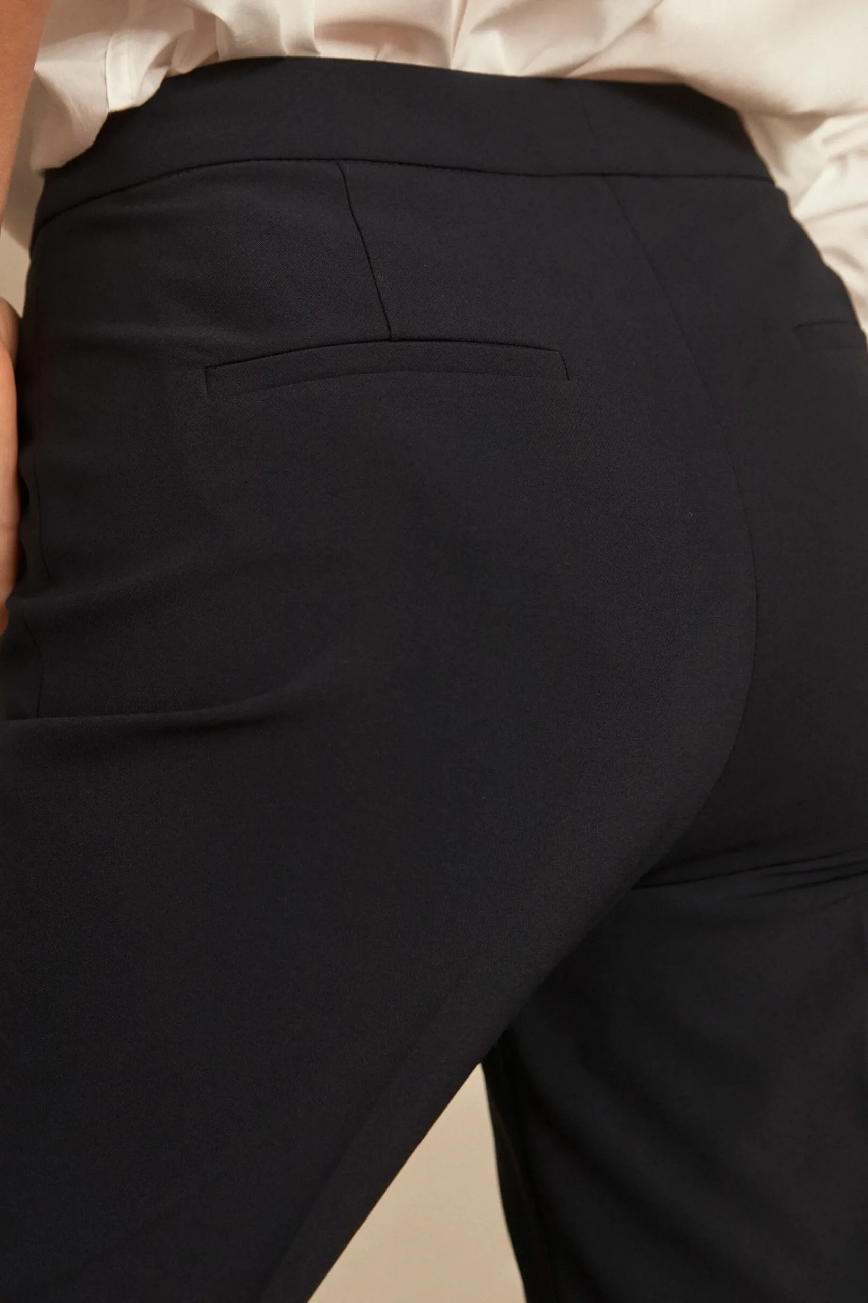 Maison 123 Pantalons De Tailleur|Pantalons Fluides>Pantalon slim microfibre Lara Produit labellisé We Care mettant en avant l'utilisation de matières plus responsables et la valorisation de la production locale MARINE