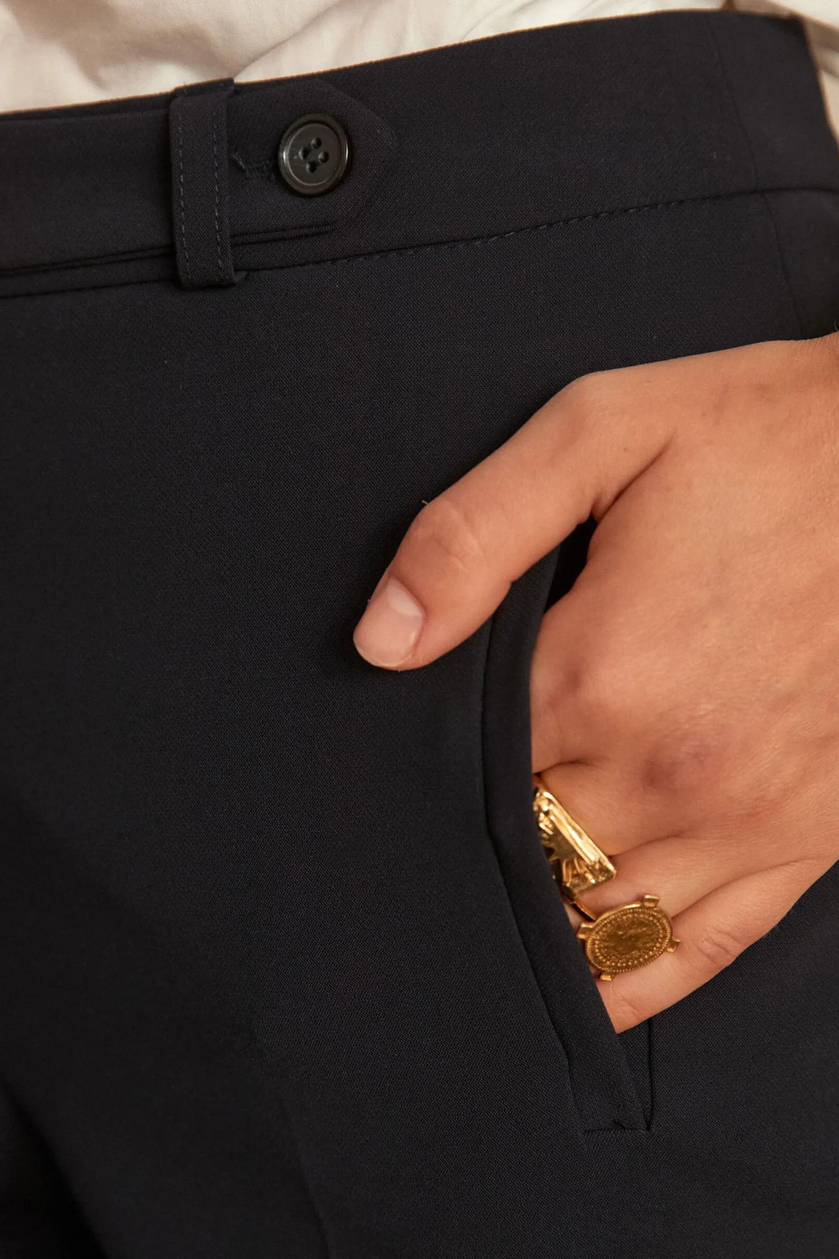 Maison 123 Pantalons De Tailleur|Pantalons Fluides>Pantalon slim microfibre Lara Produit labellisé We Care mettant en avant l'utilisation de matières plus responsables et la valorisation de la production locale MARINE