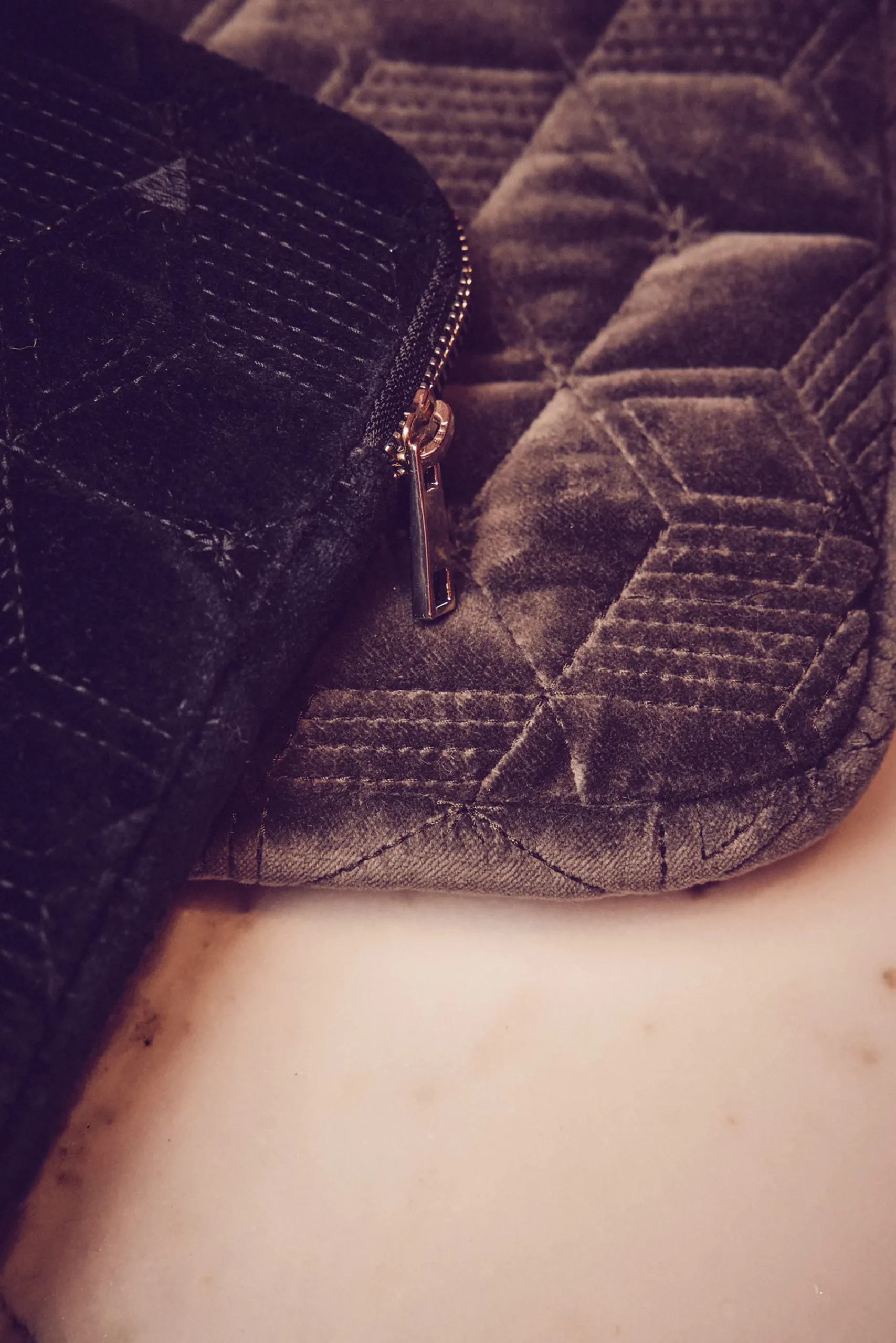 Maison 123 Les Pochettes|Trousses Et Pochettes>Pochette d'ordinateur GARETH KAKI