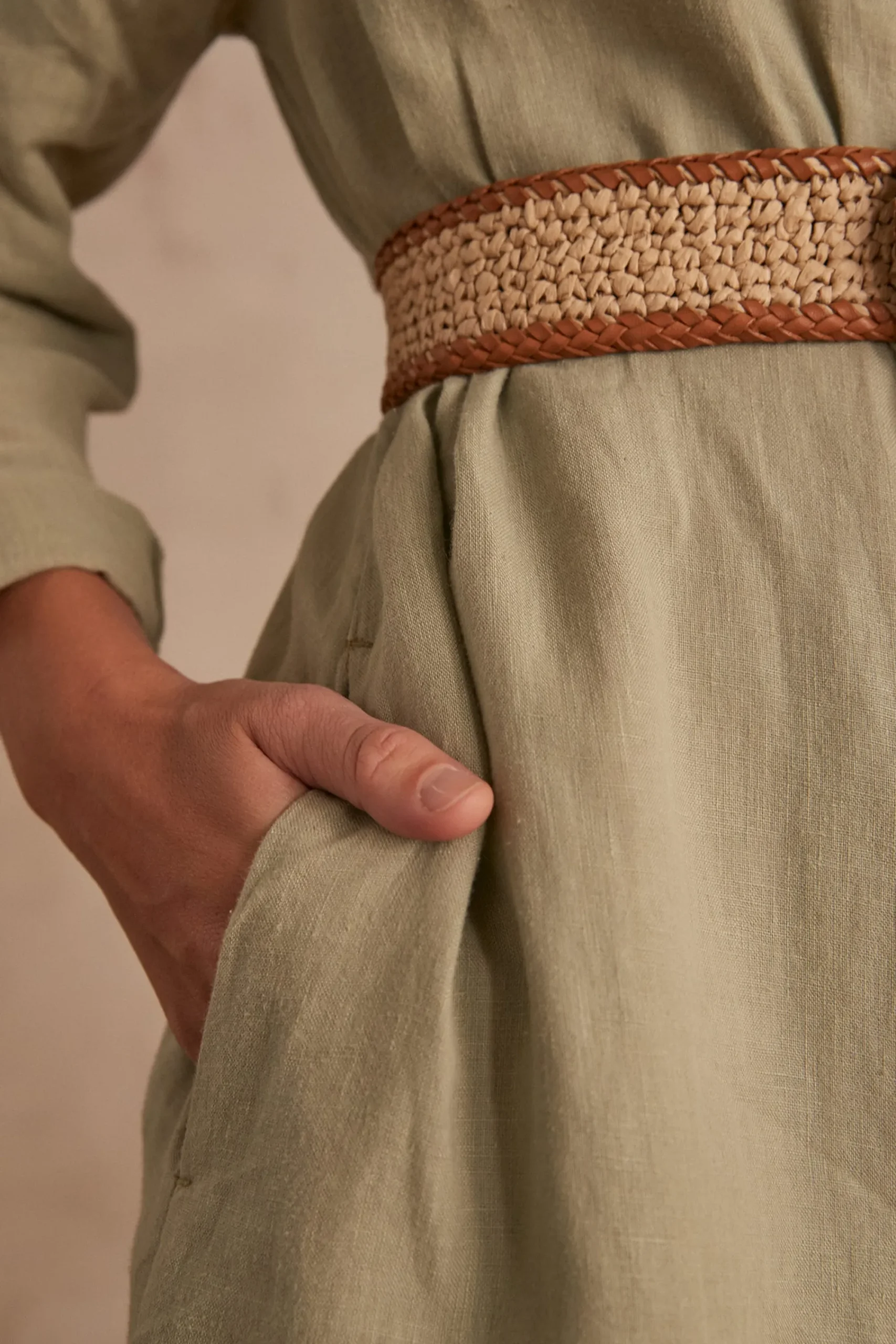 Maison 123 Robes Longues|Robes Chemise>ROBE CHEMISE AICHA Produit labellisé We Care mettant en avant l'utilisation de matières plus responsables et la valorisation de la production locale AMANDE