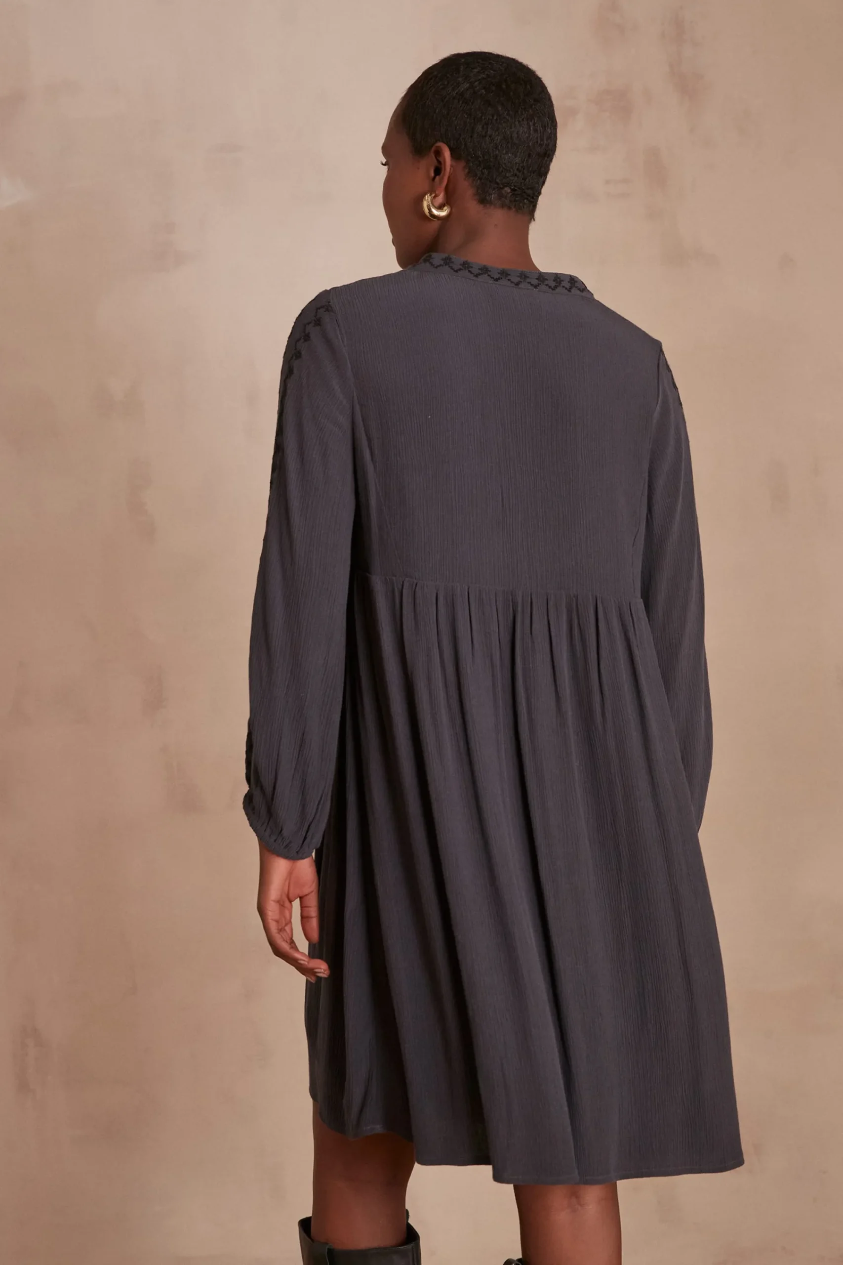 Maison 123 Robes Fluides>Robe MAELYS TAUPE CLAIR