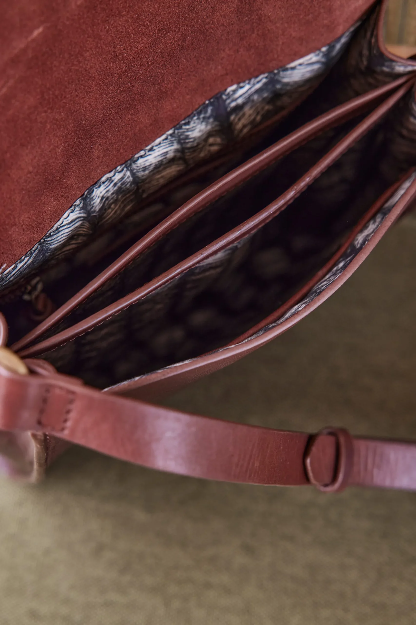 Maison 123 Les Sacs>Sac bandoulière GABRIEL CHOCOLAT
